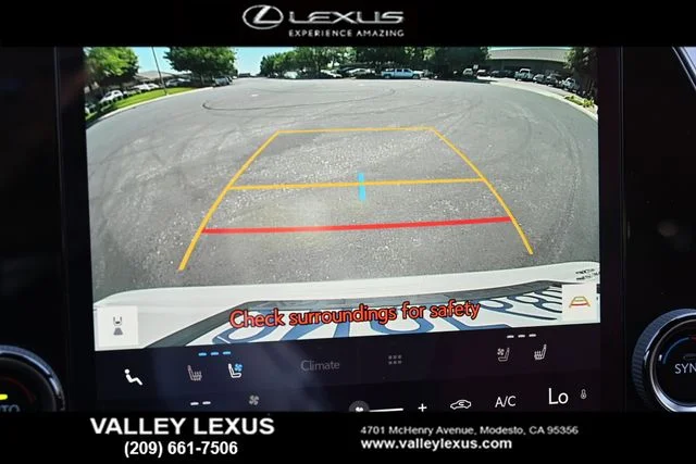 2025 Lexus NX 350 - Photo 14