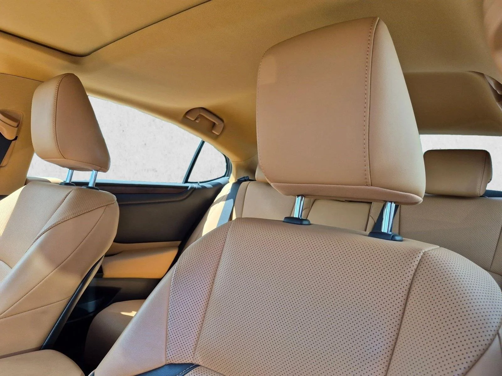 Certified Used 2024 Nightfall Mica Lexus ES 350 image 4