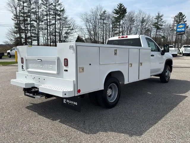 New 2026 Summit White Chevrolet Work Truck image 17