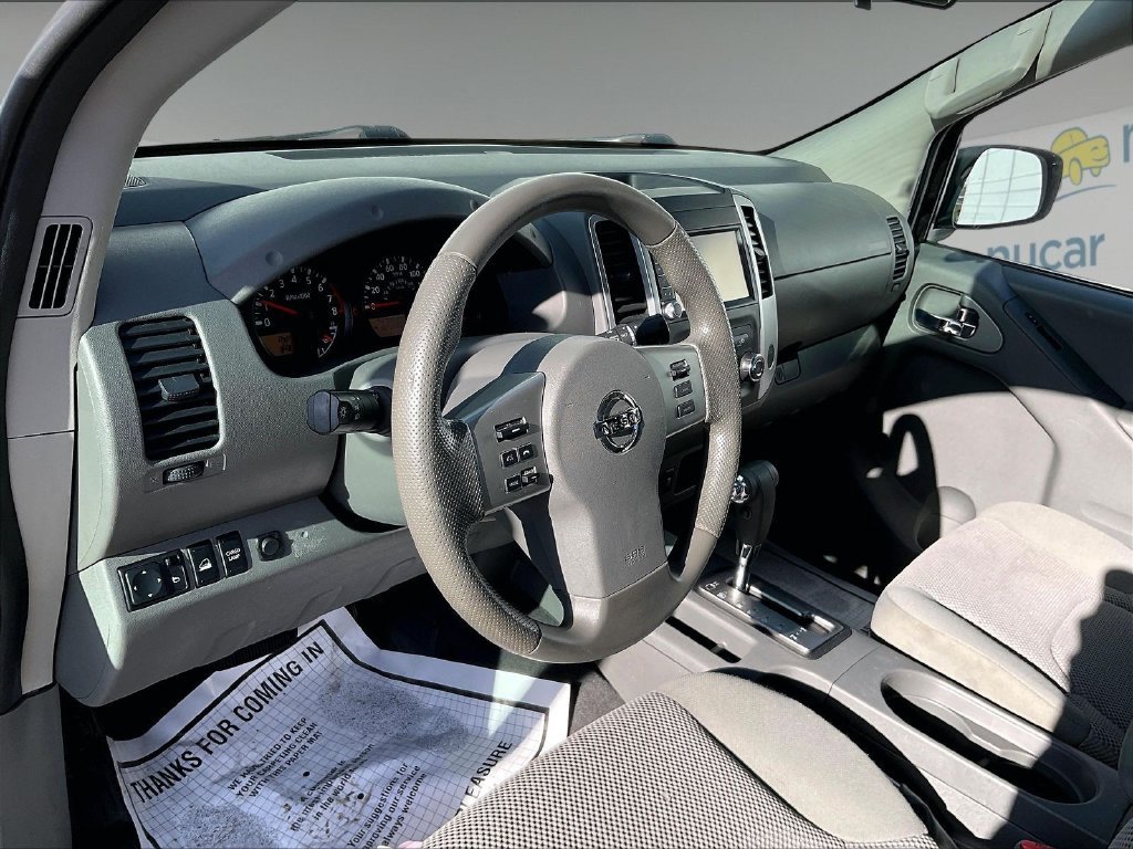 Used 2019 Glacier White Nissan SV image 8