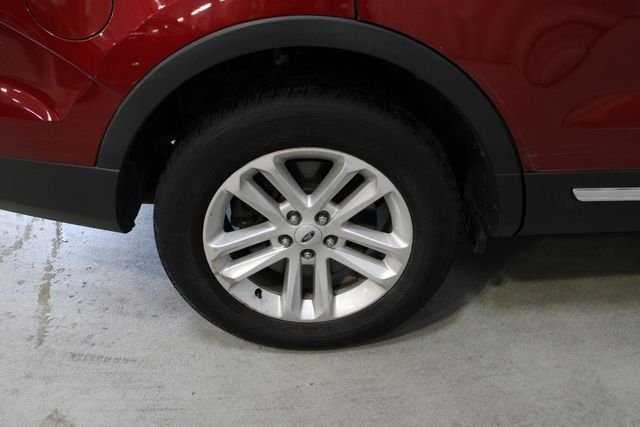 Used 2016 Ruby Red Metallic Ford XLT image 37