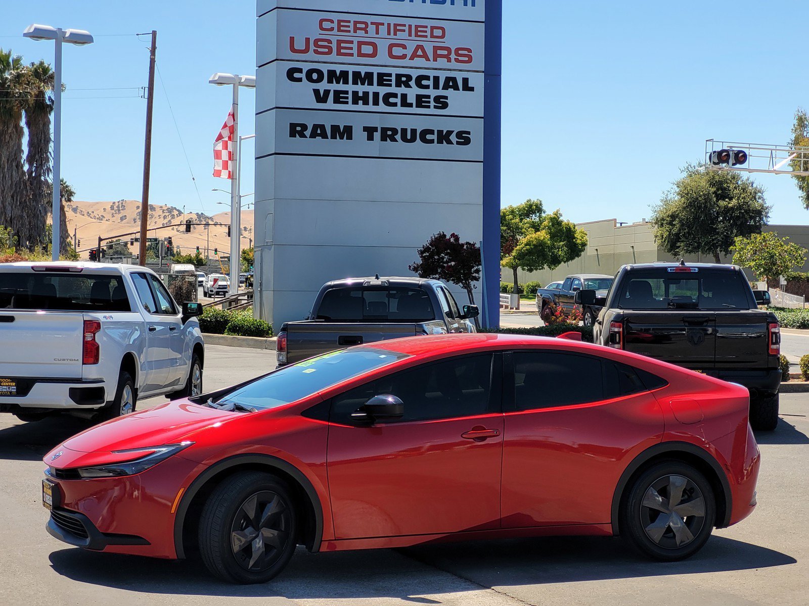 Used 2023 Red Toyota  image 7
