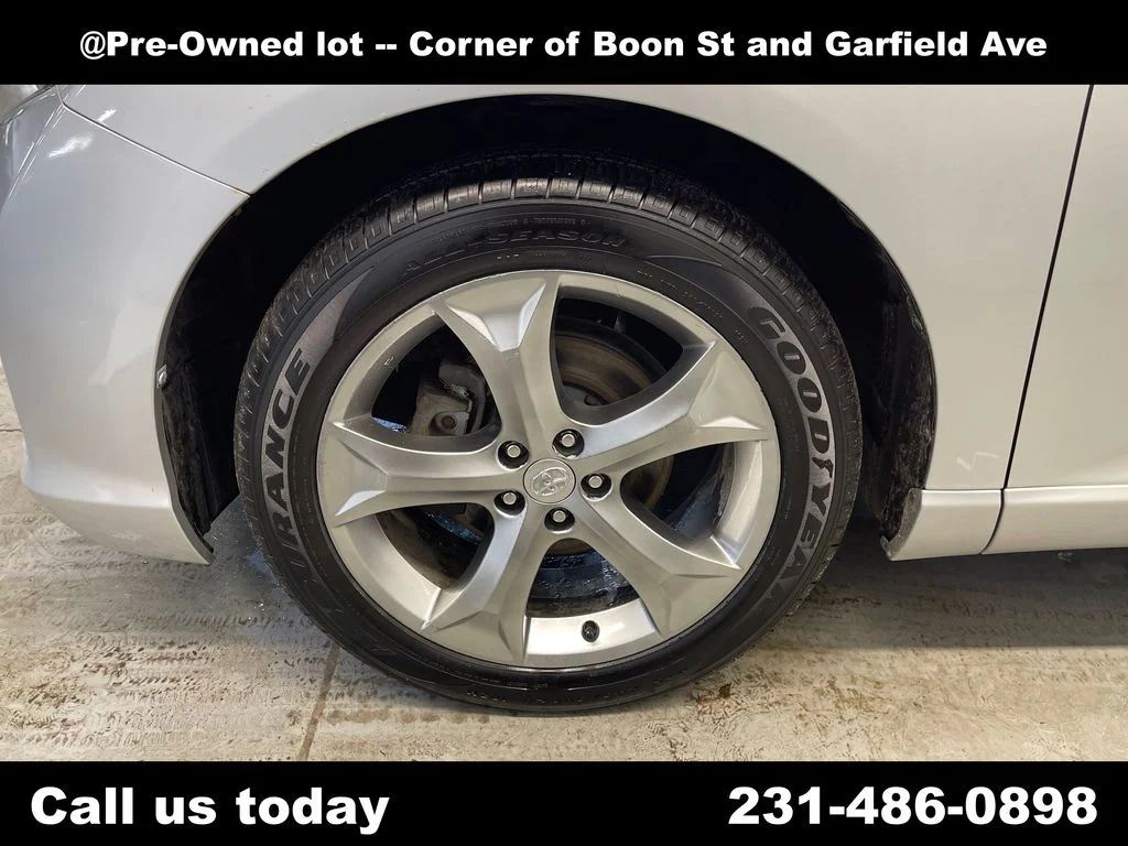 Used 2010 Silver Toyota Base image 10