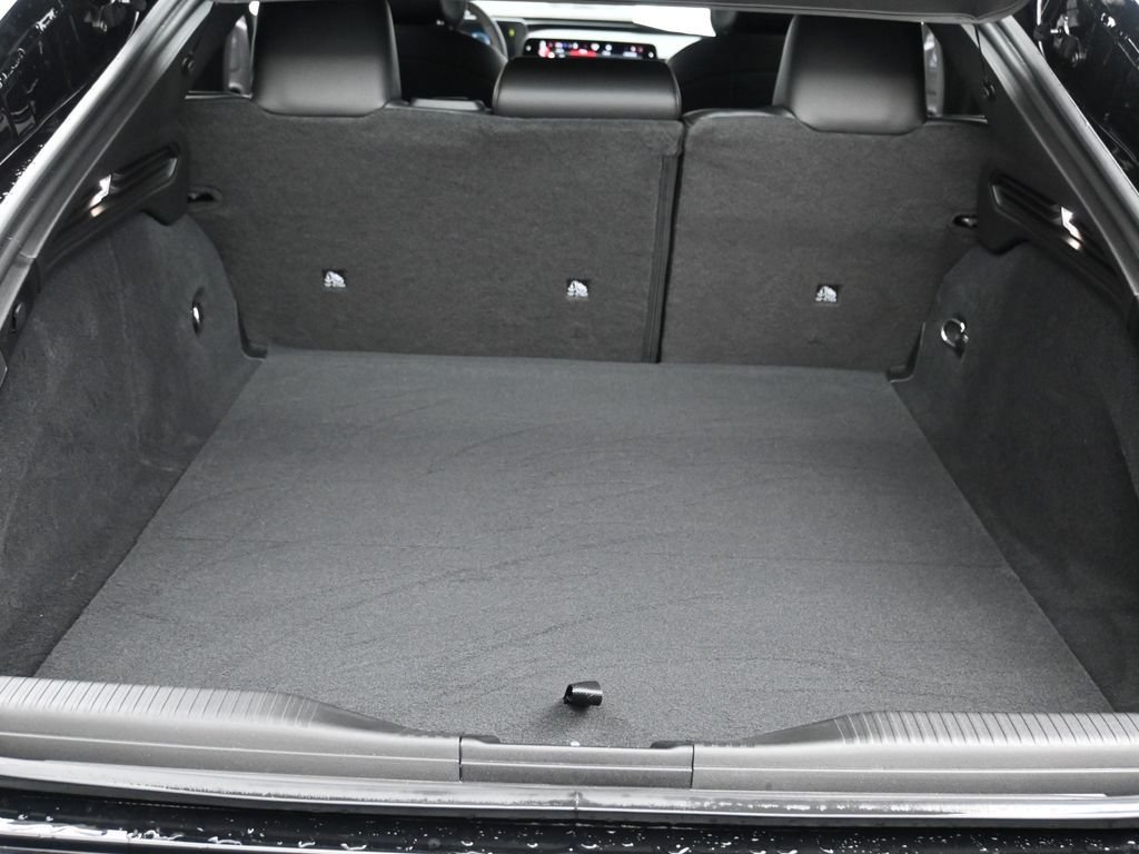 New 2026 Diamond Black Crystal Pearlcoat Dodge Scat Pack image 12