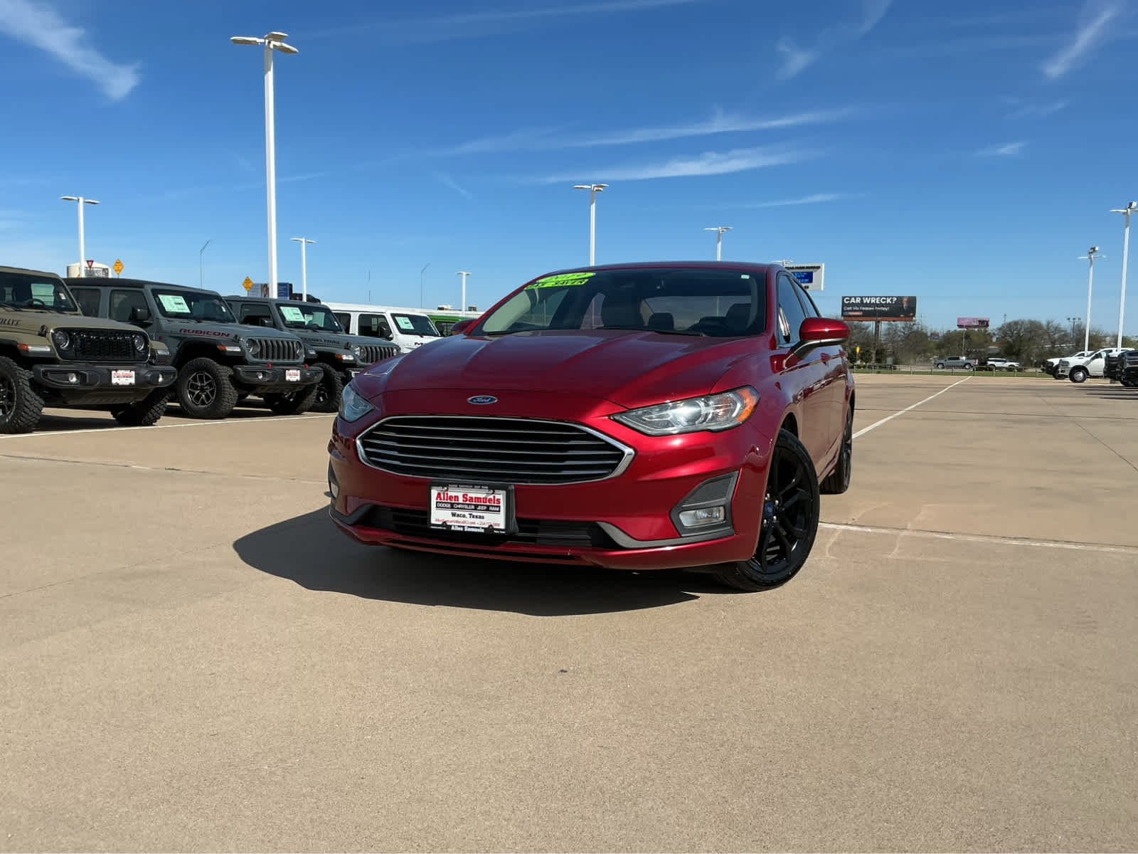 Used 2019 Ford Fusion SE with VIN 3FA6P0HD8KR171181 for sale in Waco, TX