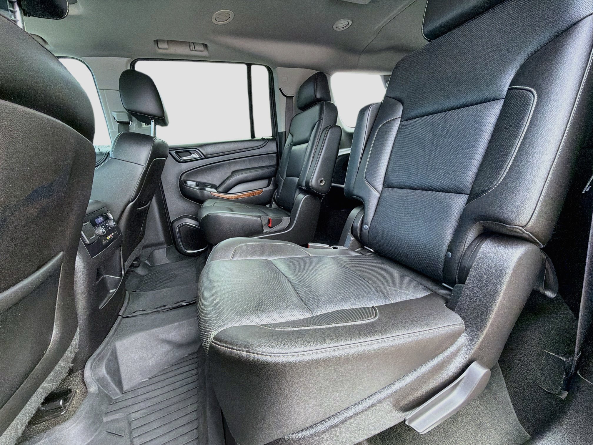 Used 2015 Black Chevrolet LTZ image 23