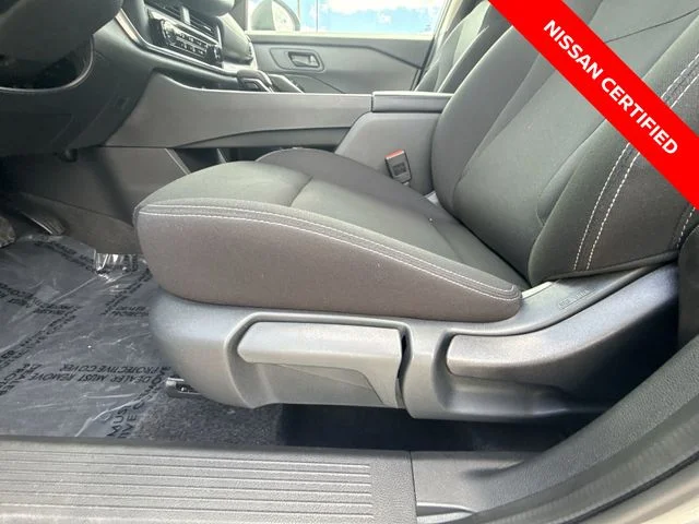 Used 2026 Gray Nissan S image 12