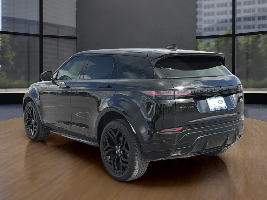 Used 2022 Black Land Rover Dynamic image 15