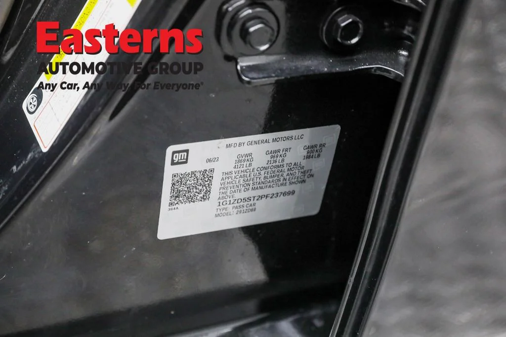 Used 2023 Black Chevrolet LT image 34