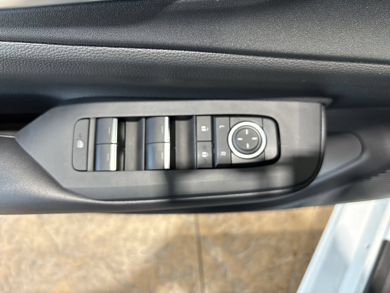 2026 Toyota Prius Plug-in Hybrid Nightshade - Photo 13