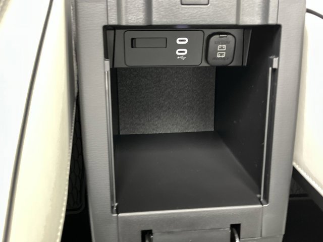 2025 Mazda CX-5 S Preferred package - Photo 24