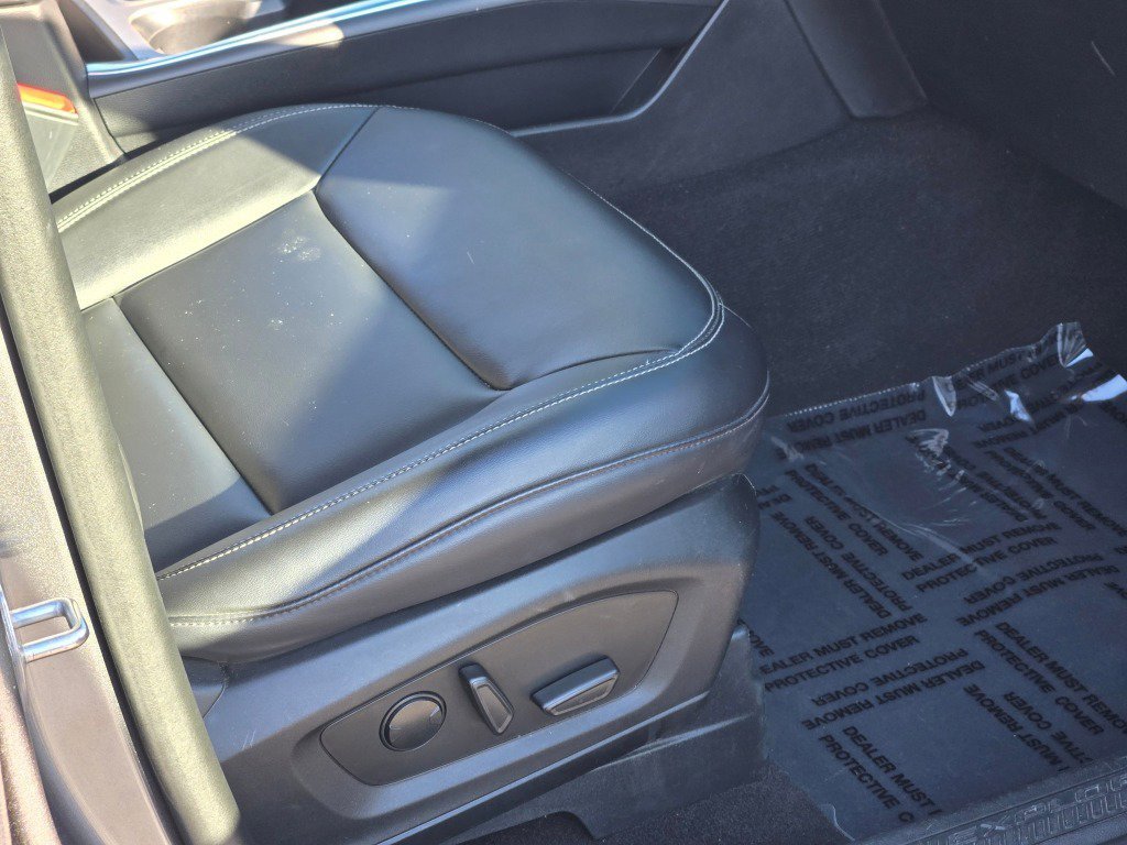 2024 Ford Explorer XLT - Photo 8