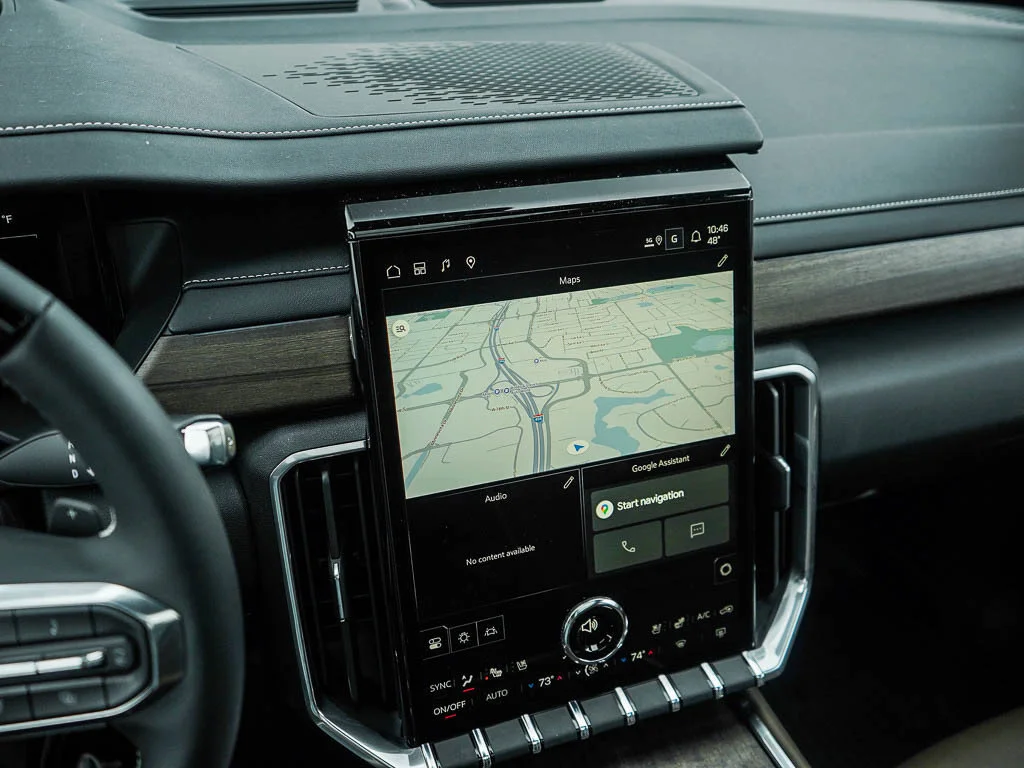2026 GMC Acadia Denali Ultimate - Photo 25