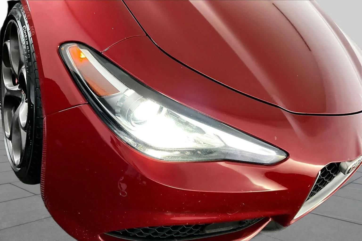 Used 2018 Alfa Rosso Alfa Romeo Ti Sport image 27