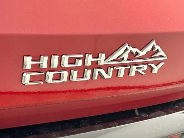 Certified Pre-Owned 2025 Chevrolet Traverse High Country