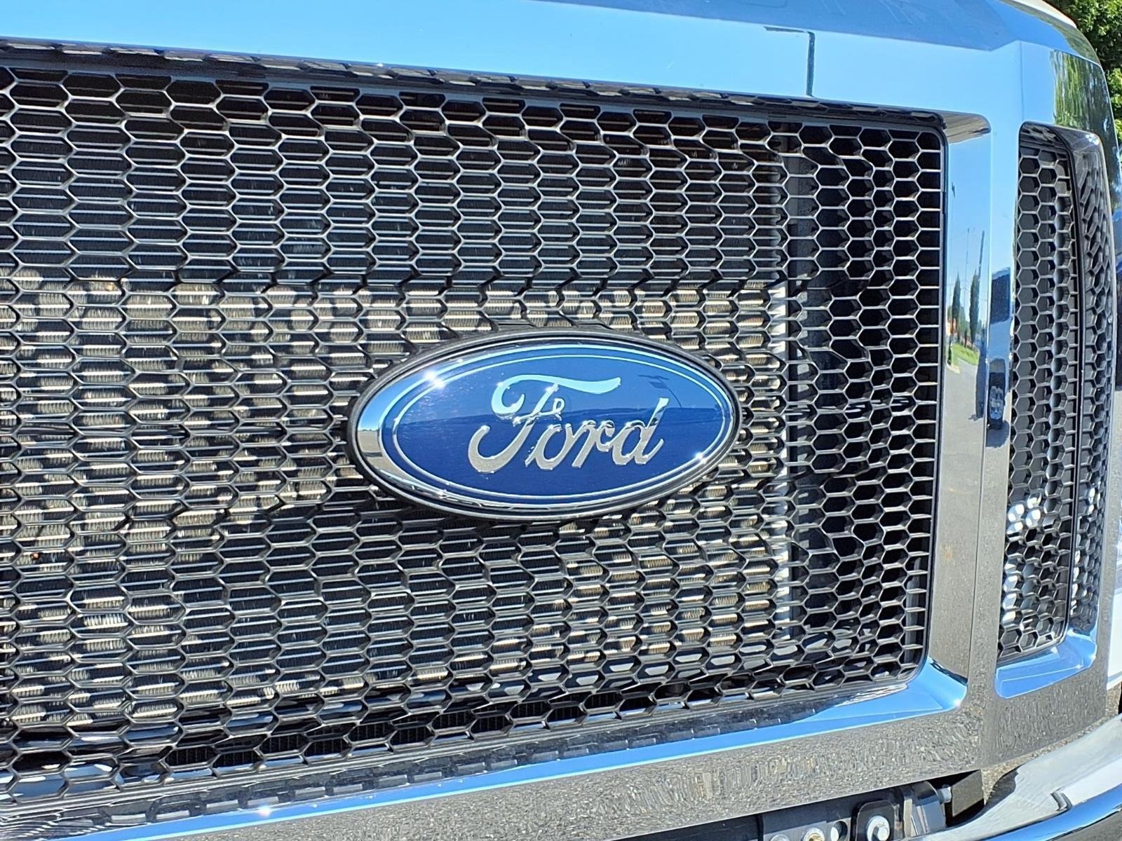 Used 2024 WHITE FORD MEDIUM TRUCK  image 19