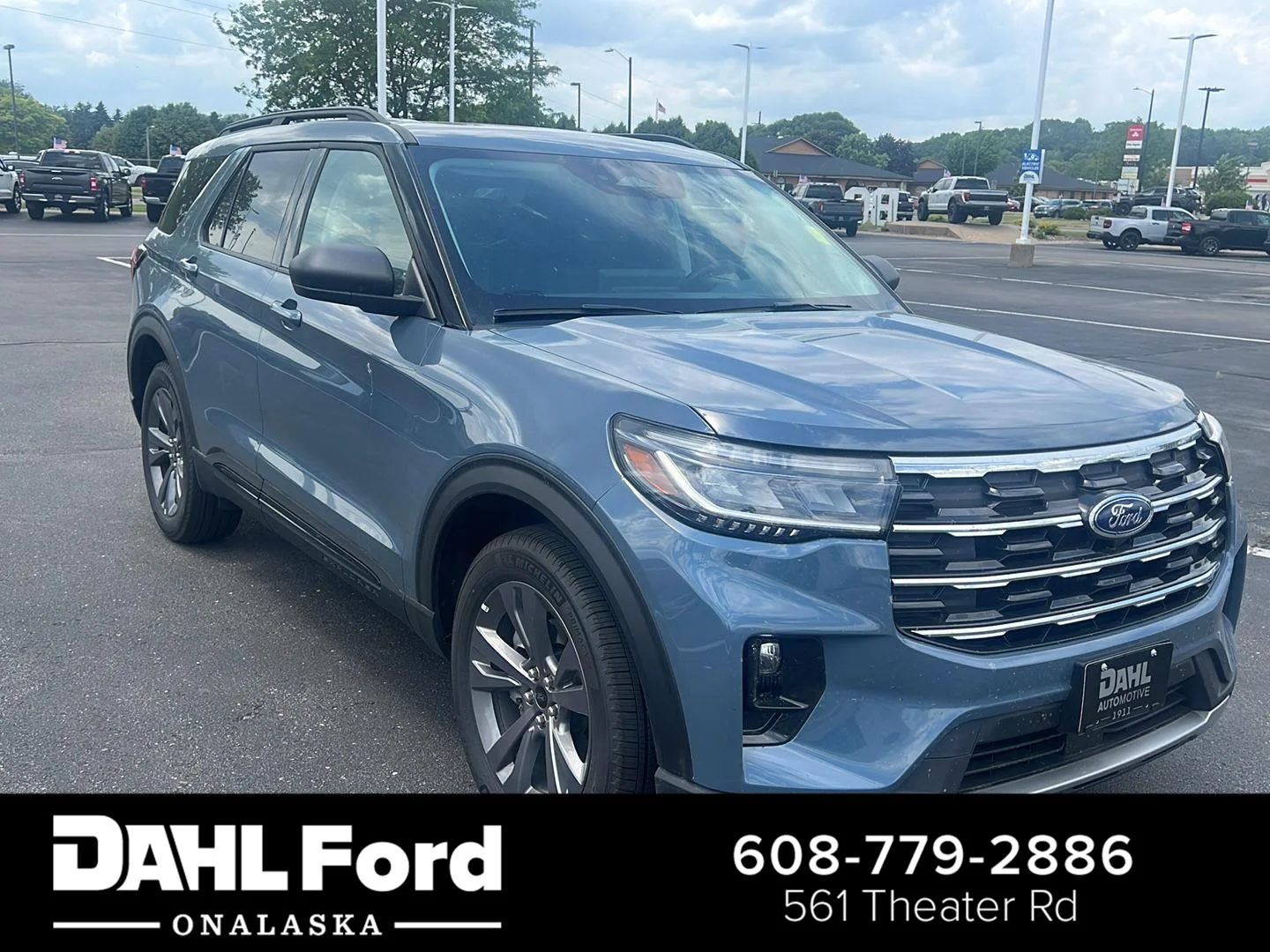 2026 Ford Explorer Active 4WD's photo