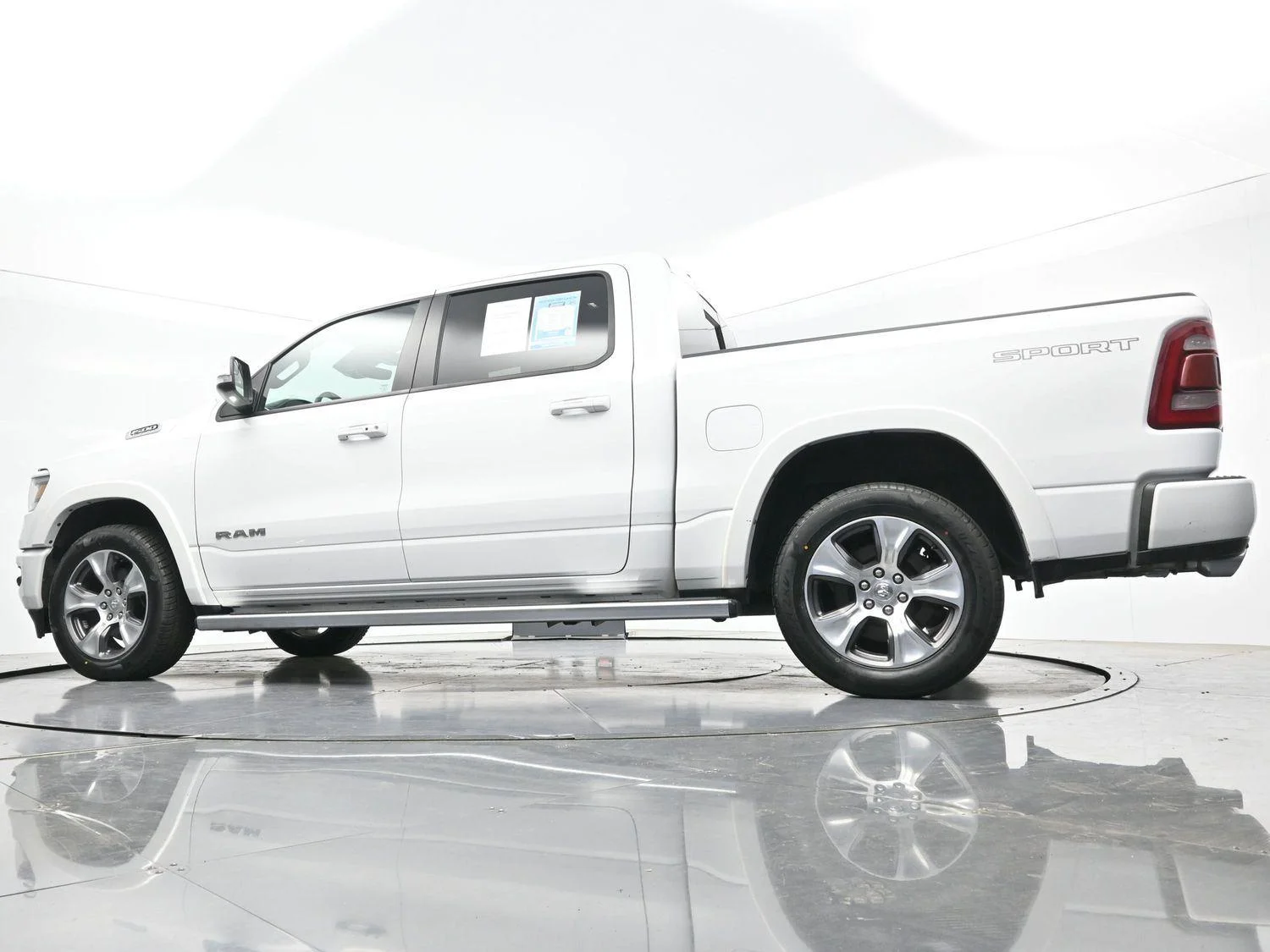 Used 2022 Bright White Clearcoat Ram Laramie image 51