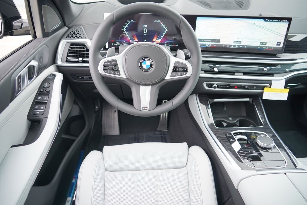 New 2026 Black Sapphire Metallic BMW xDrive40i image 14