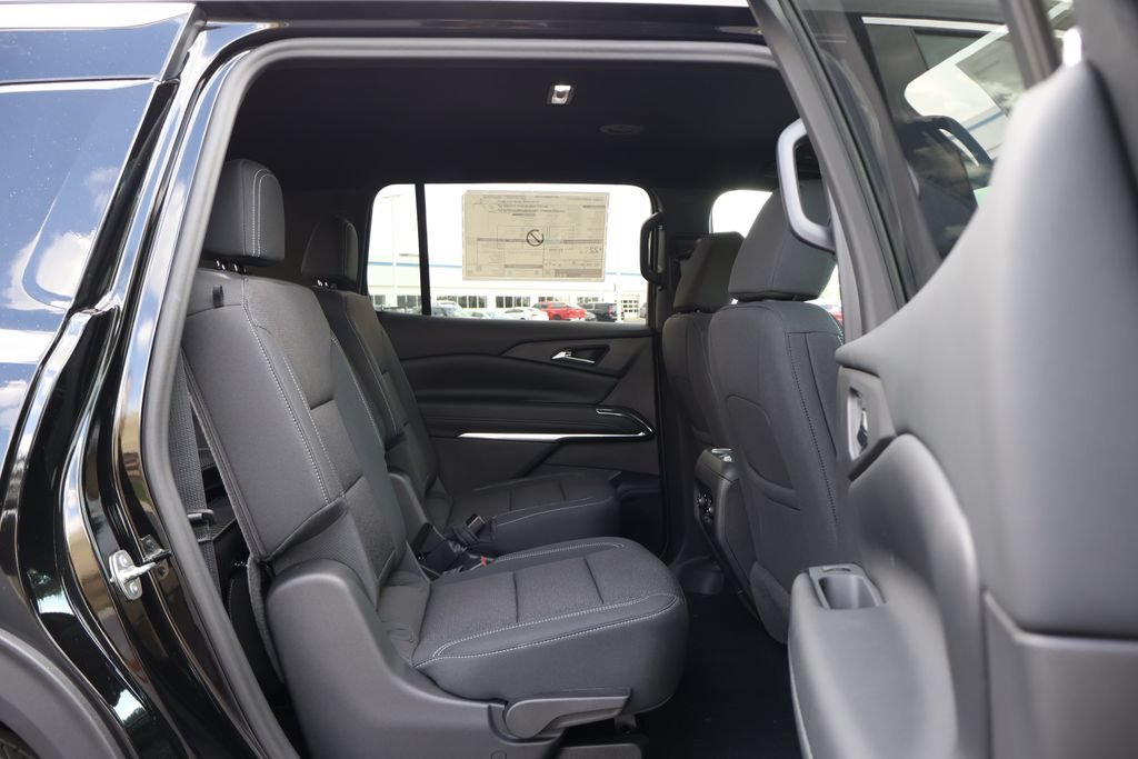 2027 Chevrolet Traverse LT - Photo 40