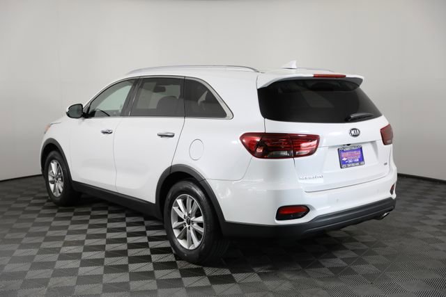 Used 2019 White Kia 2.4L LX image 26