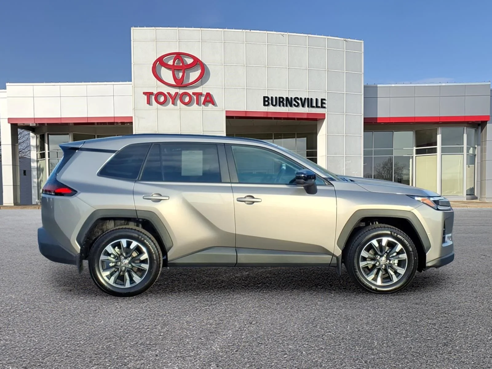 Certified Used 2026  Toyota Limited image 2
