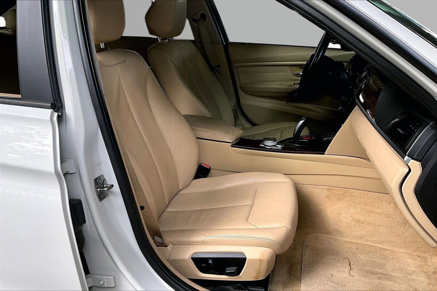 Used 2013 Alpine White BMW 328i image 8