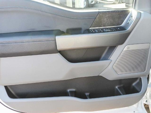 New 2026 Oxford White Ford XLT image 50