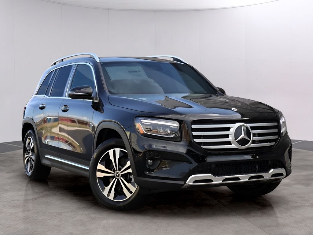 Used 2025 Night Black Mercedes-Benz GLB 250 image 1