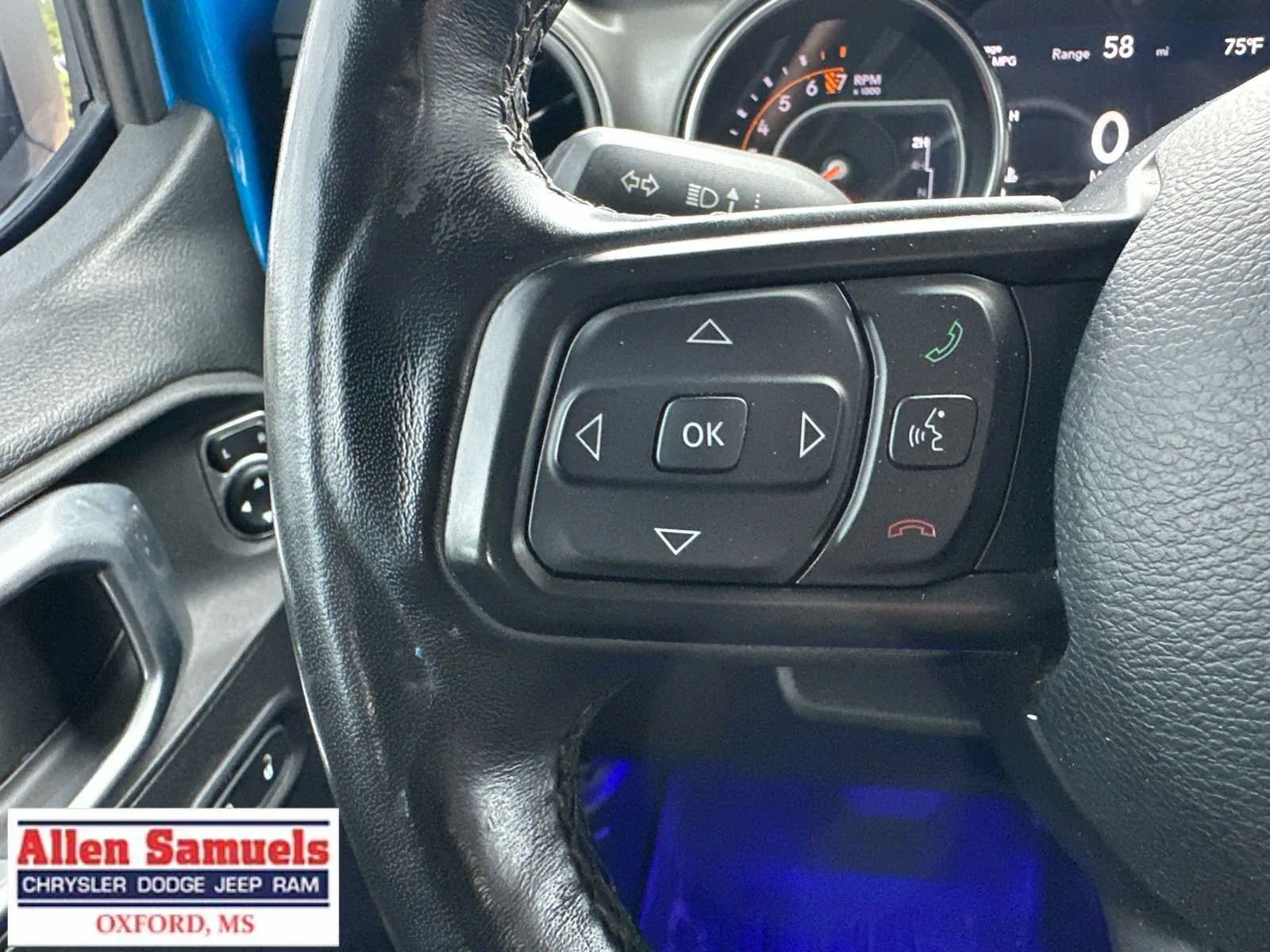 Used 2021 Hydro Blue Pearlcoat Jeep Sport S image 23