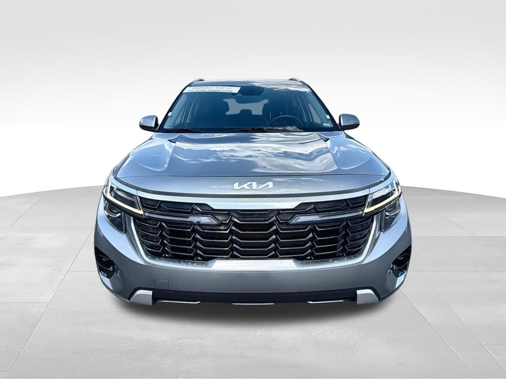Used 2024 Gray Kia S image 8