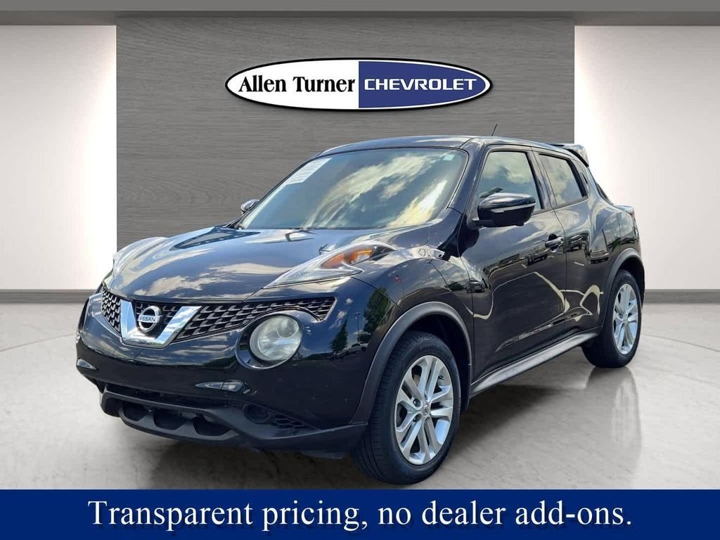 Used 2015 Black Nissan SV image 4