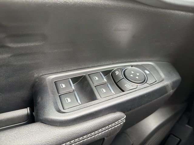 New 2026 Carbonized Gray Metallic Ford XLT image 27