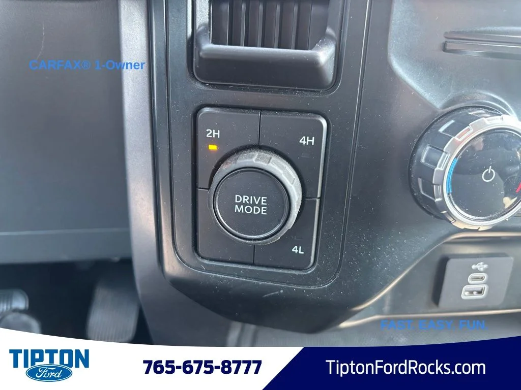 Used 2025 Oxford White Ford XLT image 15