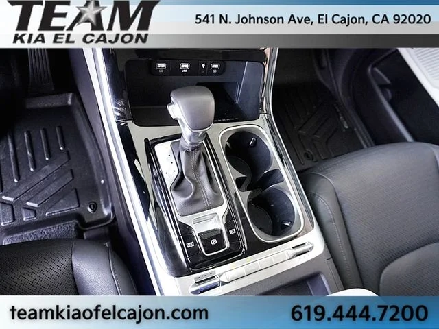 Certified Used 2024 White Kia SX Prestige image 33