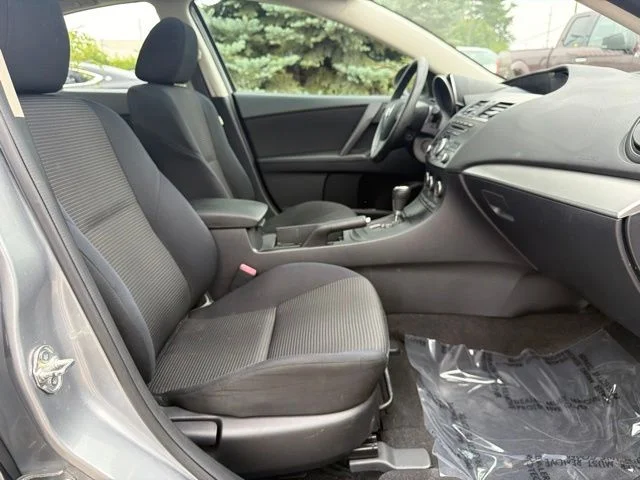 Used 2013 Silver Mazda i Touring image 28