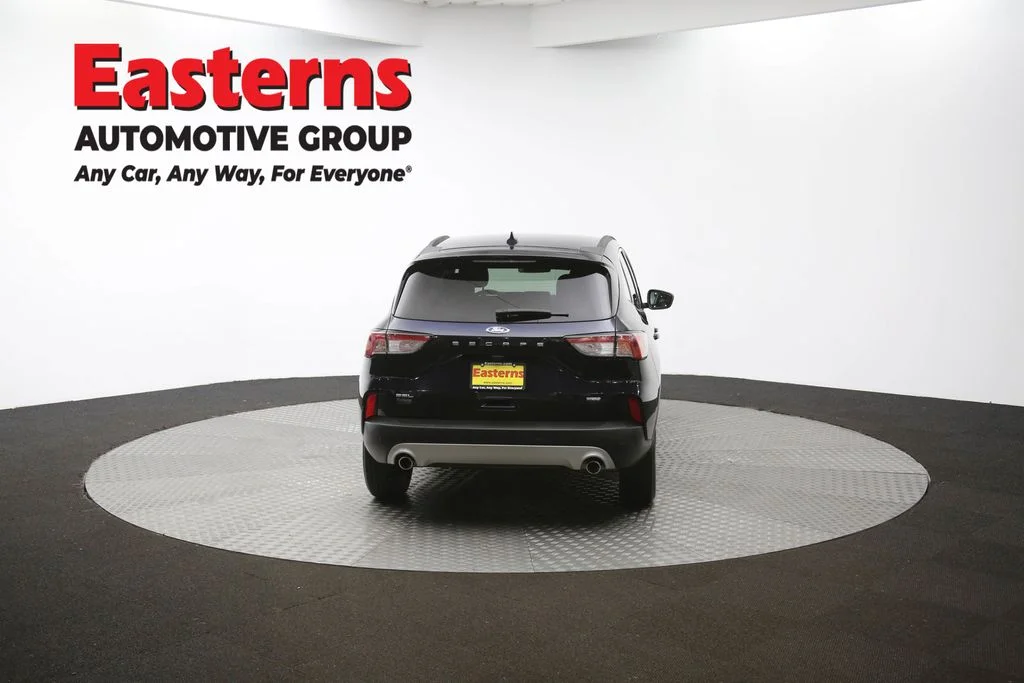 Used 2021 Blue Ford SEL image 37