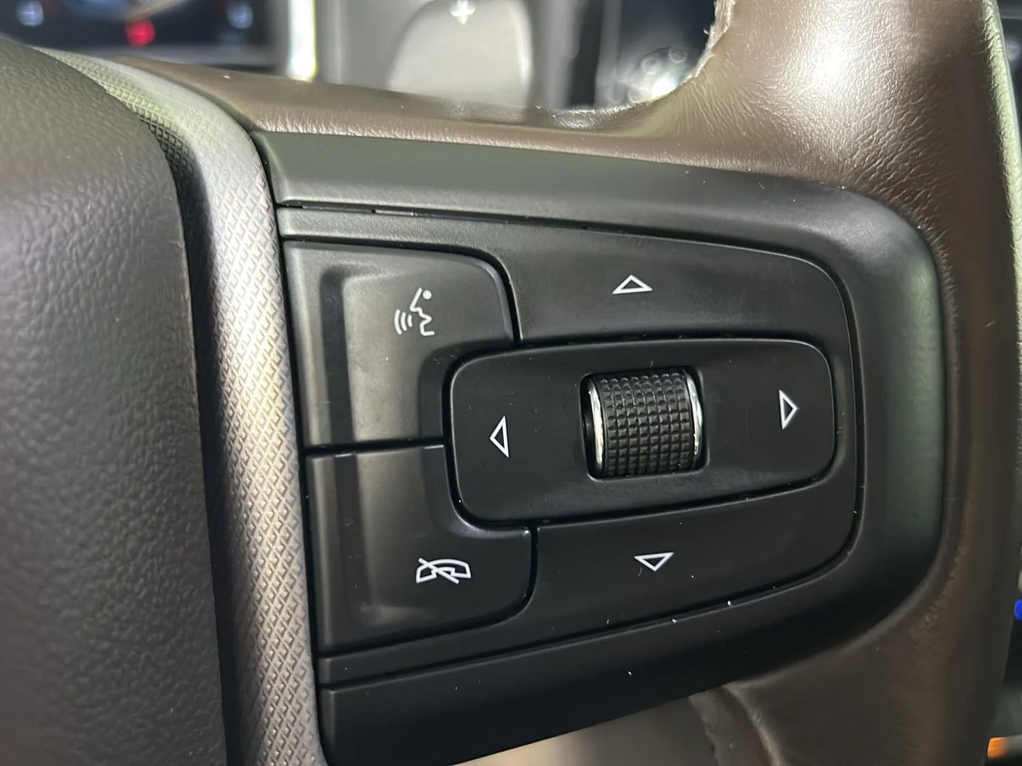 Used 2022 Cayenne Red Tintcoat GMC Denali image 25