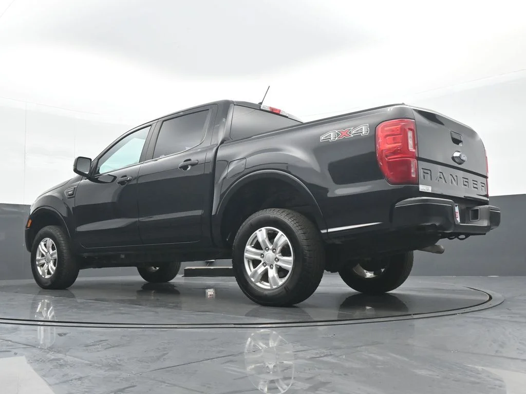 Used 2023 Black Ford XLT image 30