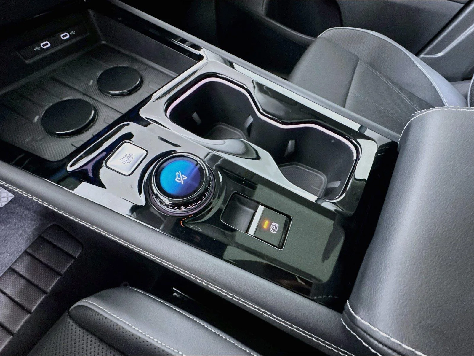 New 2027 Pure Gray Volkswagen SE w/Technology image 35