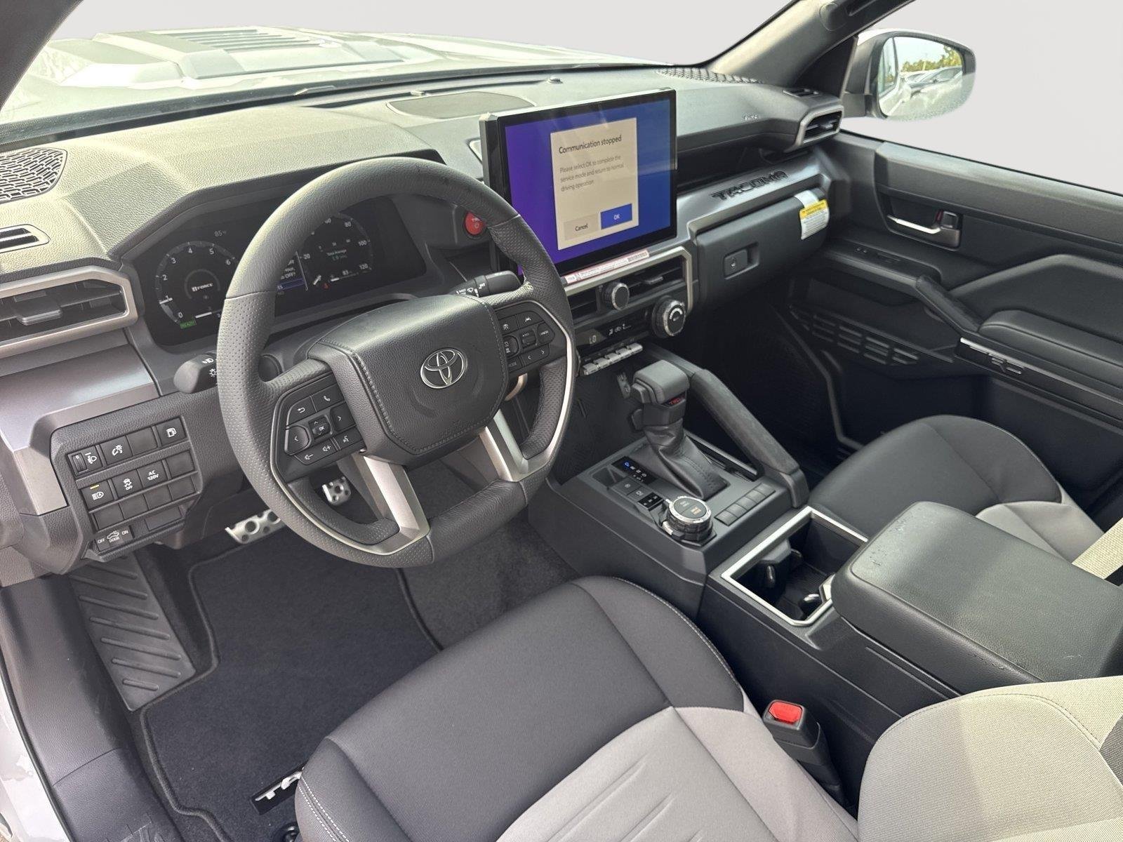 New 2026 Wind Chill Pearl <sup>1</sup> Toyota Tacoma TRD Sport image 8