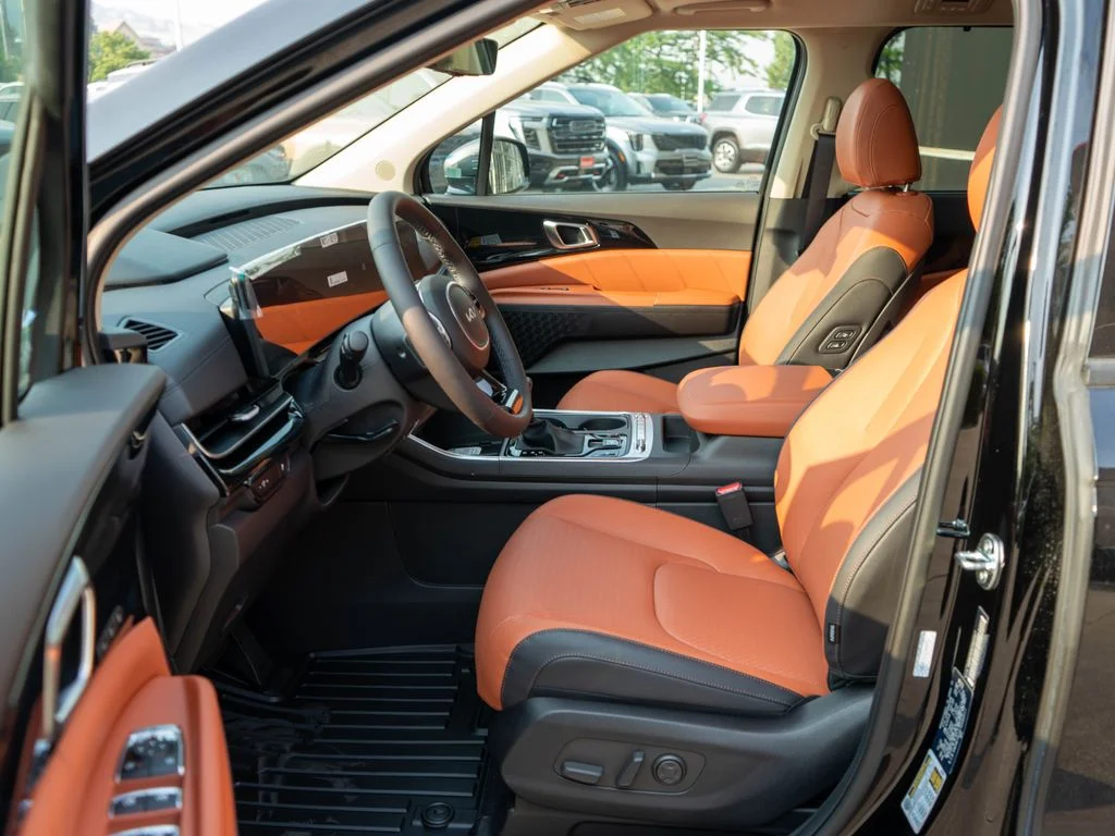 New 2026 Aurora Black Pearl Kia SX Prestige image 11