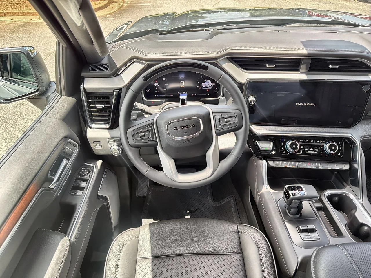 2026 GMC Sierra 1500 Denali - Photo 10