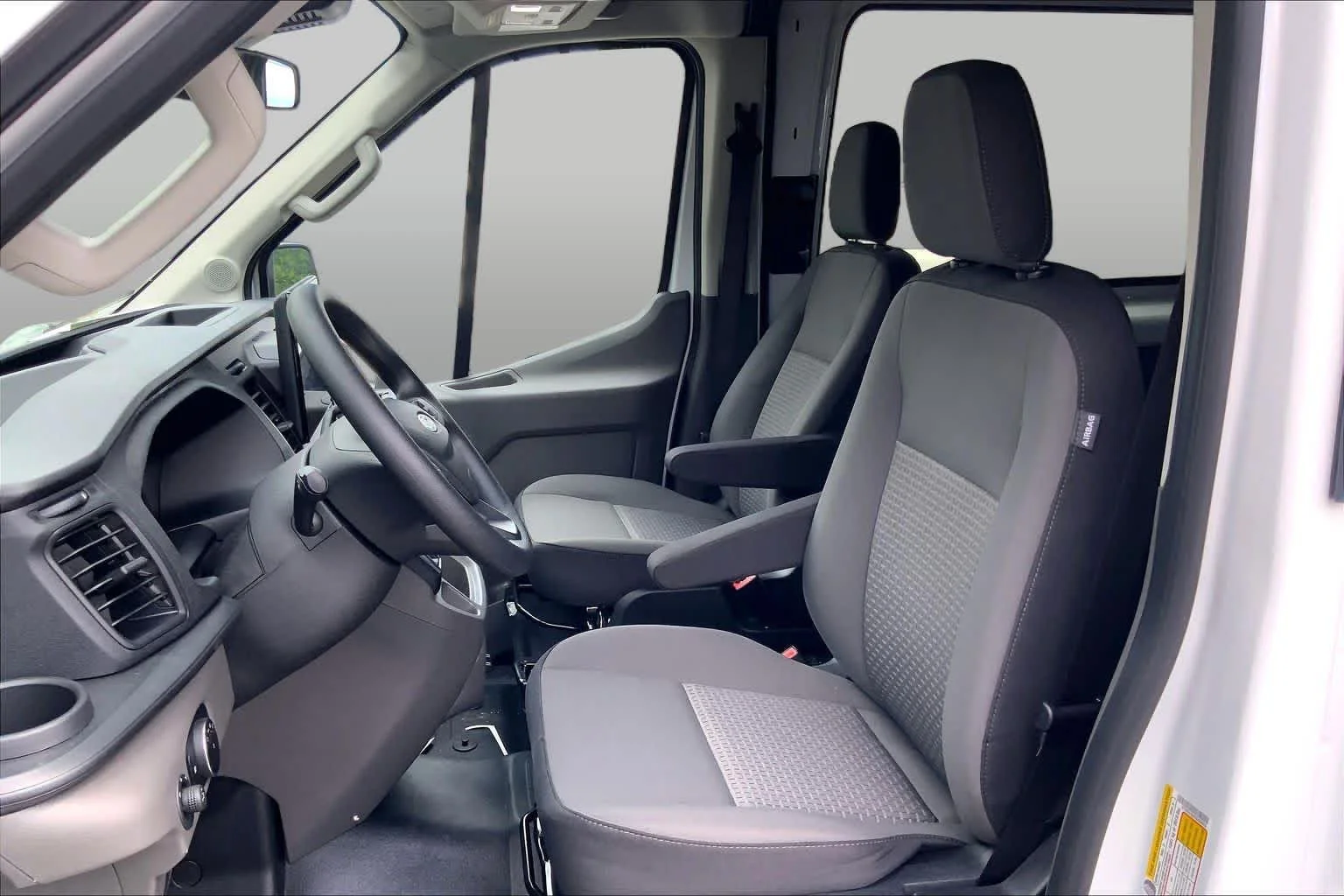 2026 Ford Transit Van Base - Photo 13
