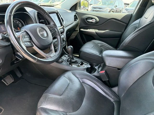 Used 2019 Black Jeep Limited image 18