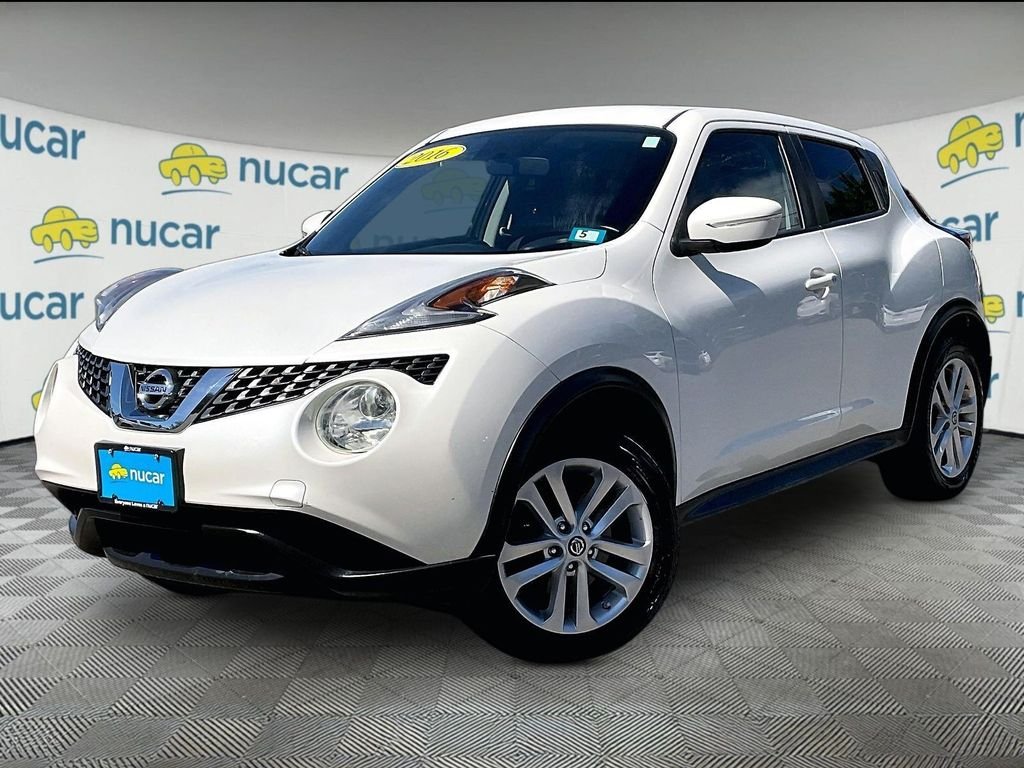 Used 2016 White Nissan SV image 3
