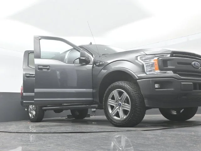 Certified Used 2019 Magnetic Ford XLT image 61
