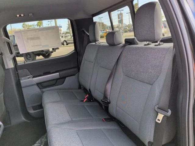 New 2026 Agate Black Metallic Ford XLT image 14