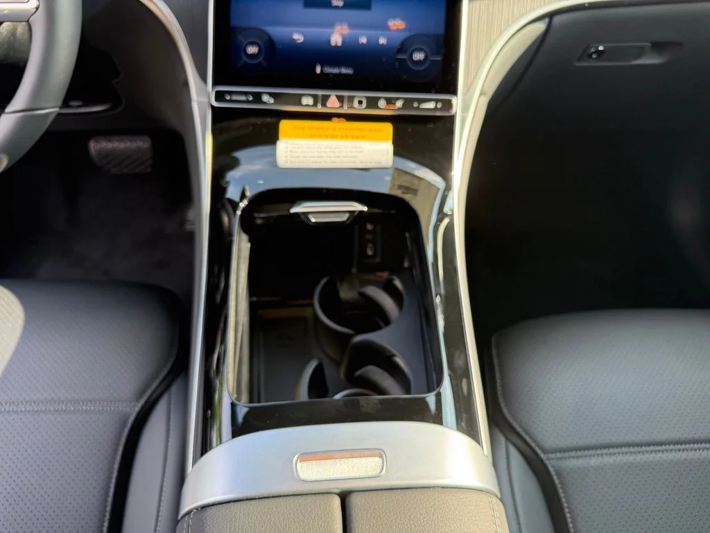 New 2027 Black Mercedes-Benz GLC 300 image 66