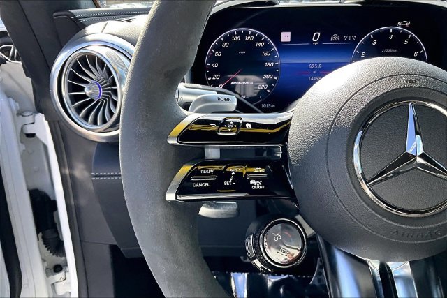 Used 2022  Mercedes-Benz SL 63 AMG® image 20